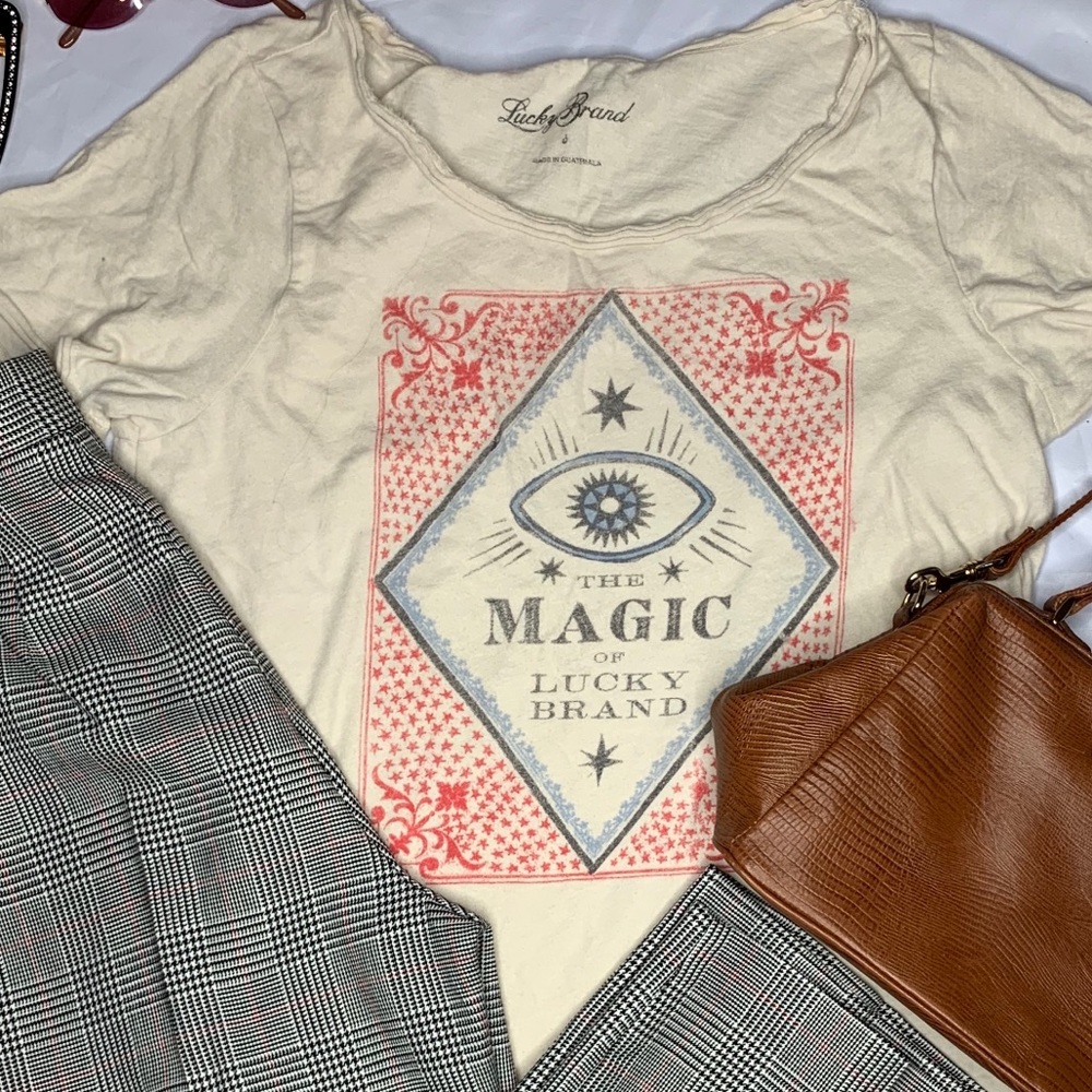 Lucky Brand fortune teller tee 🌜